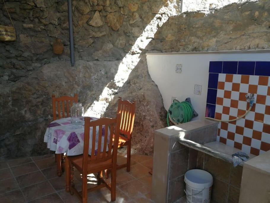 Velez, Casa La Choza Villa เบเลซ เด เบเนาดาญา ภายนอก รูปภาพ